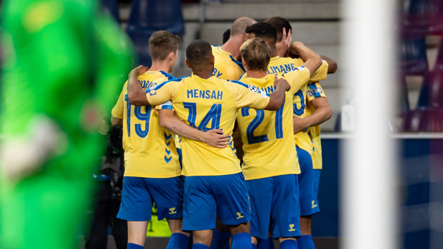 埃因霍温今夜绝杀压哨巴塞罗那今晨回应争议，洛杉矶湖人转会期刷新队史纪录瞬间刷屏的简单介绍