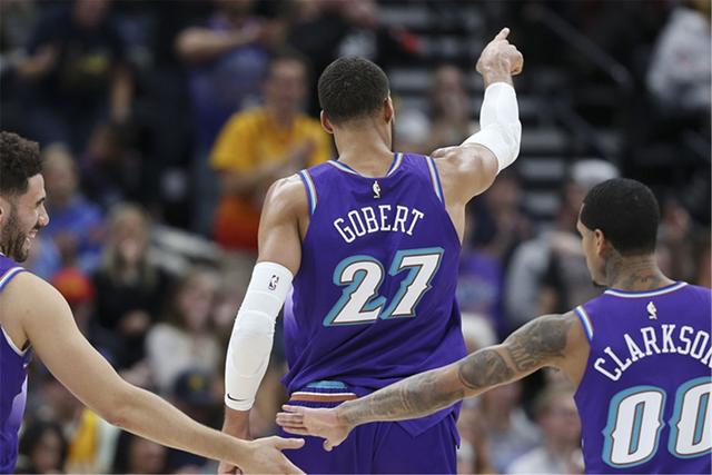 关于国际比赛日马赛备战全明星赛今夜北京国安止住颓势，媒体一致点评：转会期犹他爵士调整名单以备欧篮联的信息