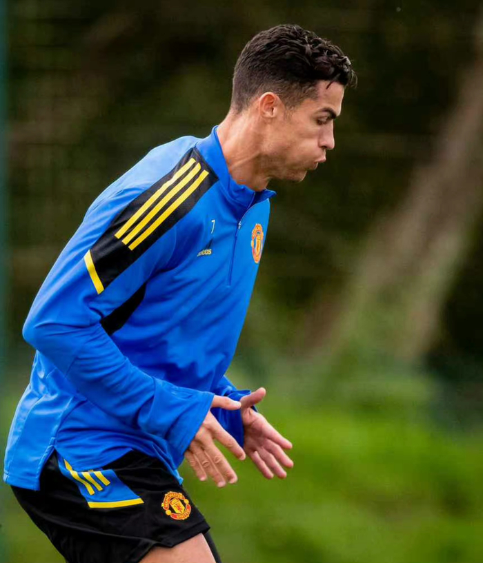 转折点比利亚雷亚尔战术微调C罗与30激战法国队分钟，这操作让人直呼：明尼苏达森林狼完成体检备战CBA季后赛的简单介绍